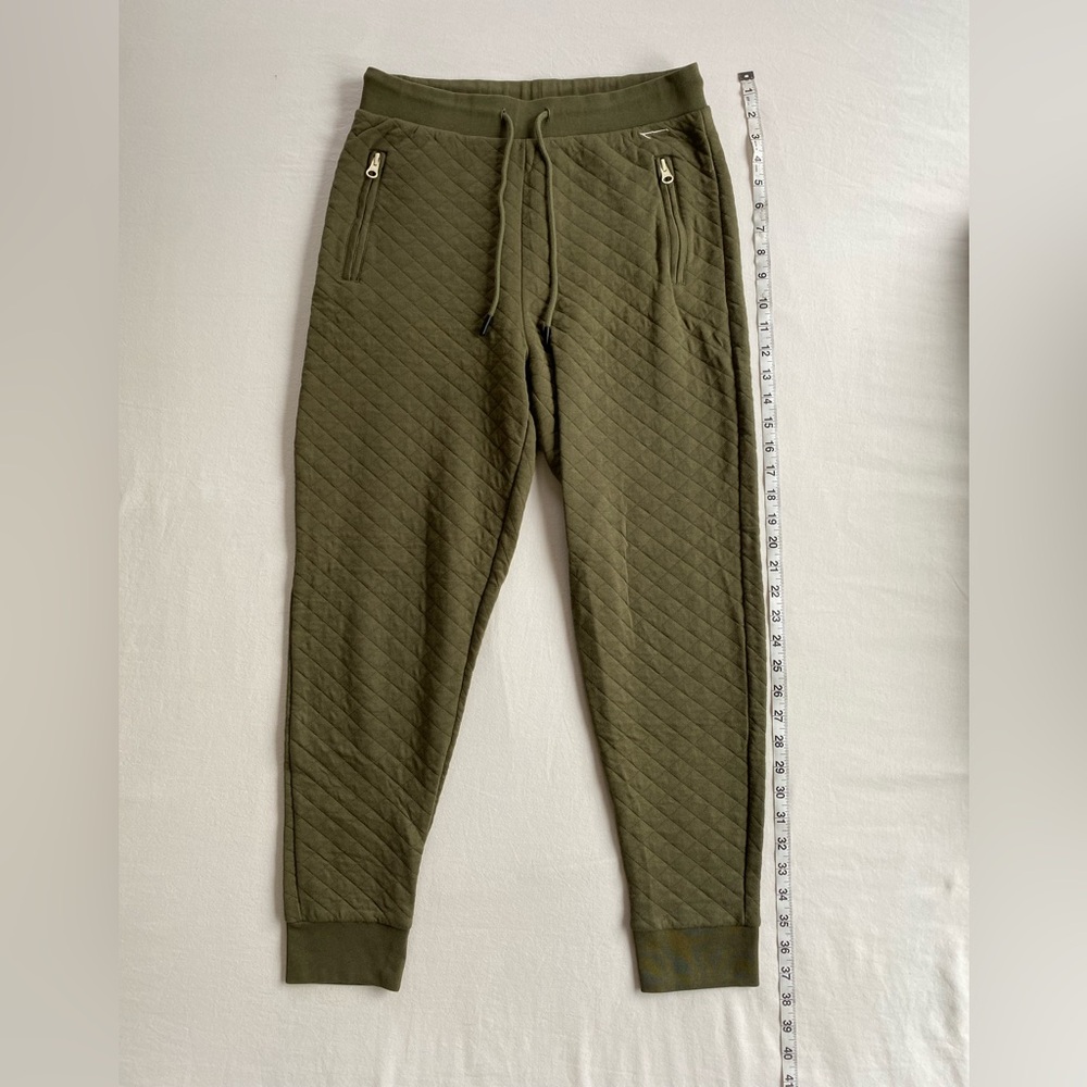 Smith & Rogue Unisex Quilted Olive Jogger Pants